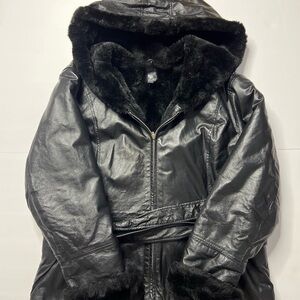 (Final Price)

Black Faux Fur Lined Hooded Coat